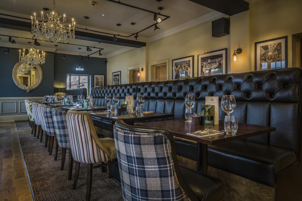 The Golden Fleece Hotel, Thirsk, North Yorkshire Экстерьер фото